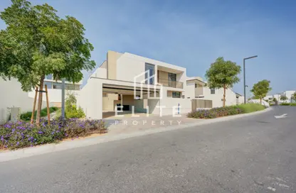 Villa - 5 Bedrooms - 6 Bathrooms for rent in Tilal Al Furjan - Al Furjan - Dubai