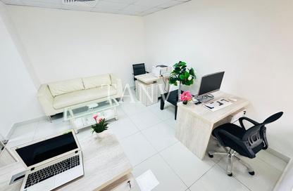 Office Space - Studio - 1 Bathroom for rent in Silver Home Building - Hor Al Anz - Deira - Dubai