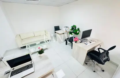 Office Space - Studio - 1 Bathroom for rent in Silver Home Building - Hor Al Anz - Deira - Dubai