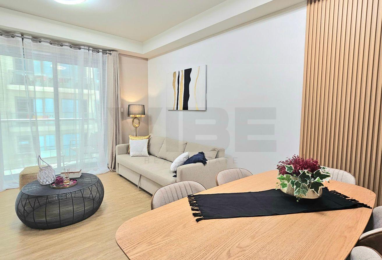 Upgraded 1BR in Pacific | Furnished | Bills Inc