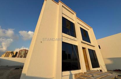 Villa - 5 Bedrooms - 7 Bathrooms for rent in Dubai Silicon Oasis - Dubai