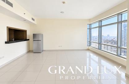 Apartment - 1 - 1 for rent in The Lofts East - The Lofts - Downtown Dubai - Dubai