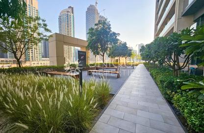 Apartment - 2 - 2 for sale in Burj Royale - Downtown Dubai - Dubai Apartment - 2 - 2 for sale in Burj Royale - Downtown Dubai - Dubai