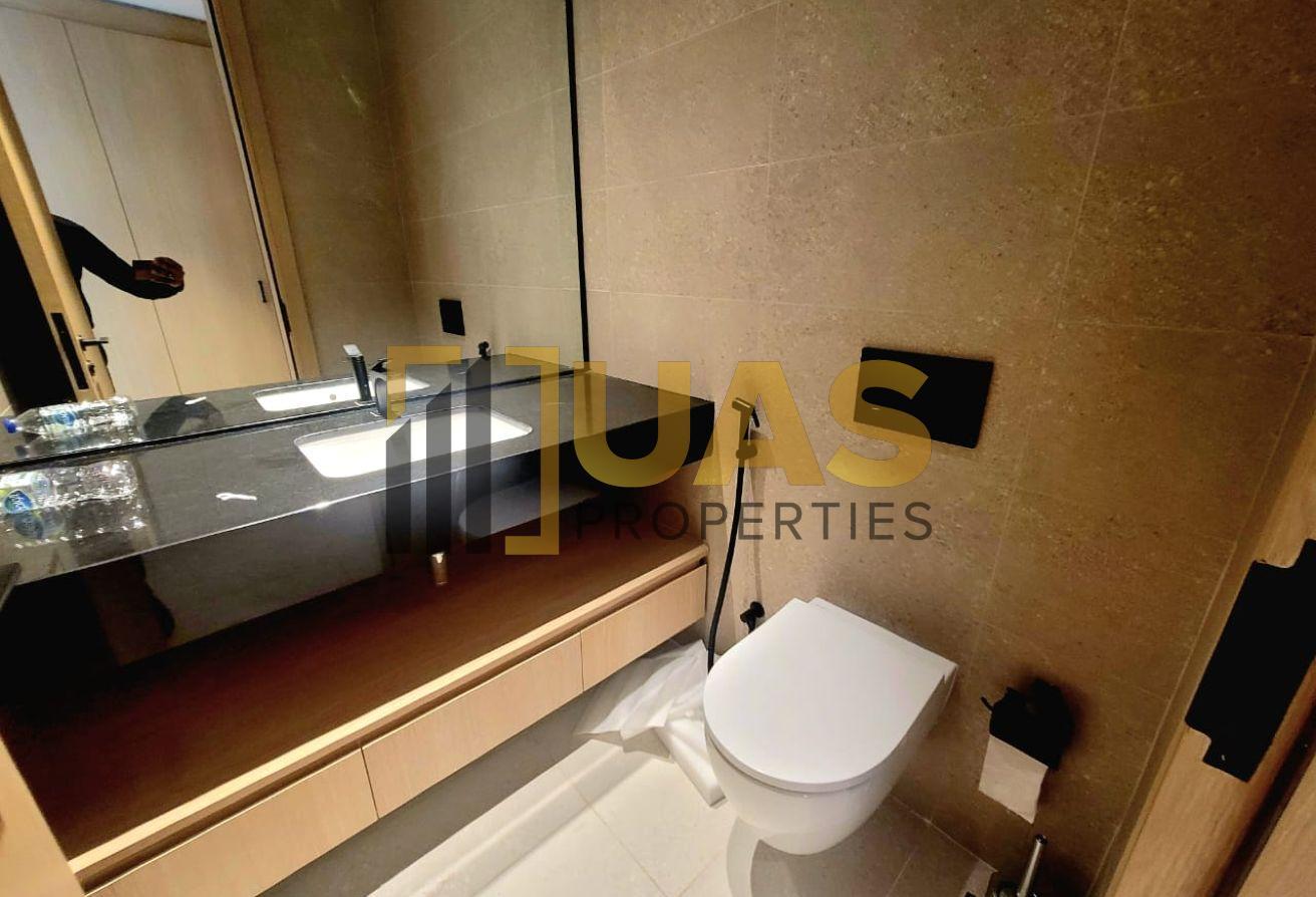 1 BR Apartment in Al Satwa with Landmark View photo 9