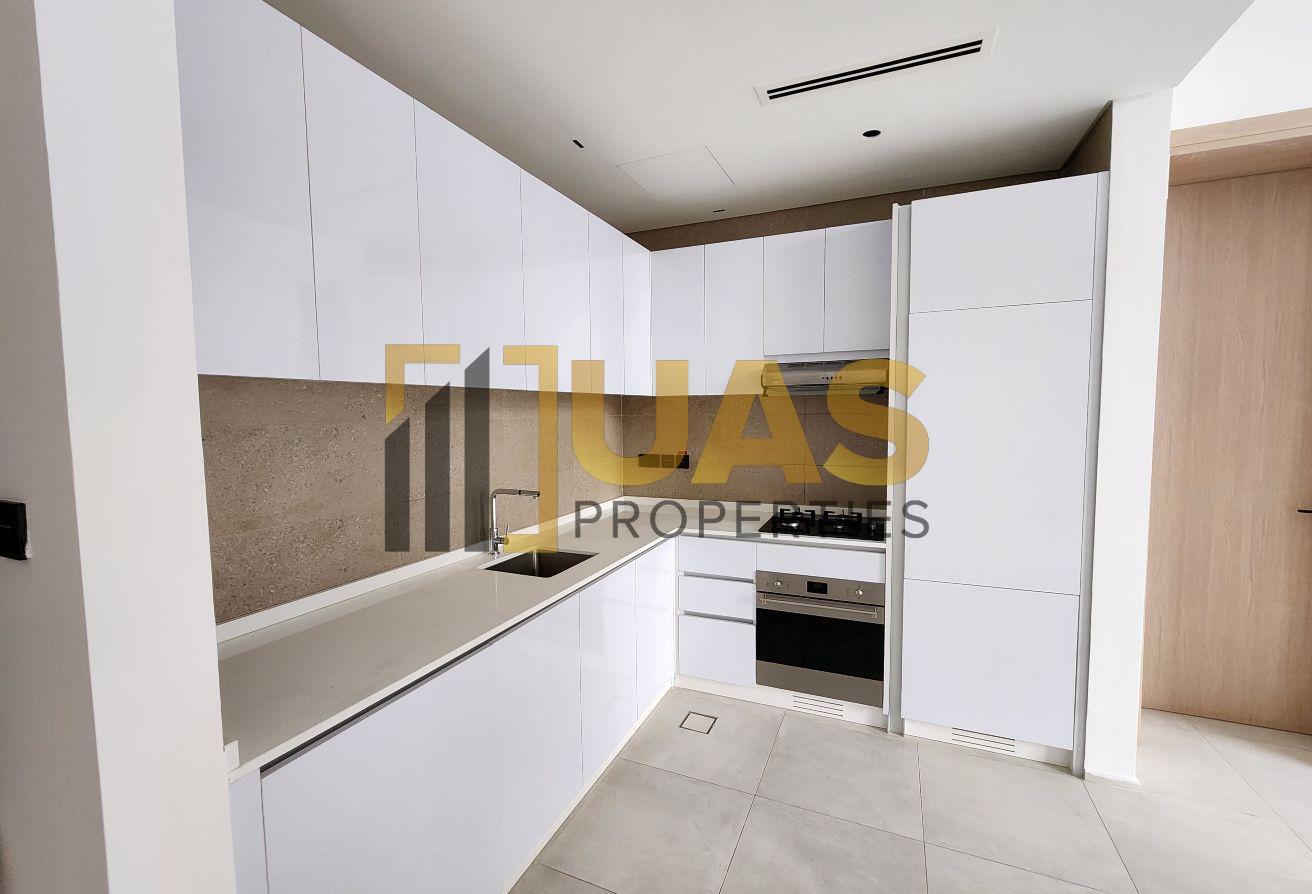 1 BR Apartment in Al Satwa with Landmark View photo 17