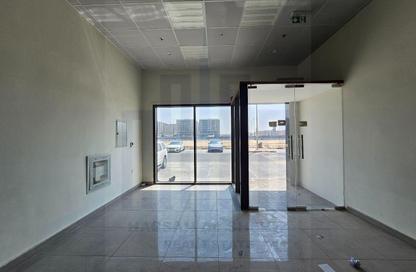 Shop - Studio - 1 for rent in SG Muwaileh Building - Muwaileh - Sharjah