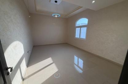 Villa - 4 - 6 for rent in Al Rahmaniya 6 - Al Rahmaniya - Sharjah