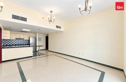 Apartment - 1 for rent in Al Shahed Tower - Barsha Heights (Tecom) - Dubai Apartment - 1 for rent in Al Shahed Tower - Barsha Heights (Tecom) - Dubai