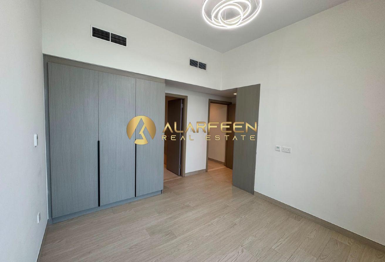 Spacious 4BR + Maid | Park View | Corner Villa photo 8