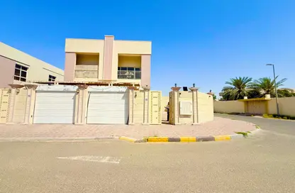 Villa - 3 Bedrooms - 5 Bathrooms for rent in Halwan - Sharjah