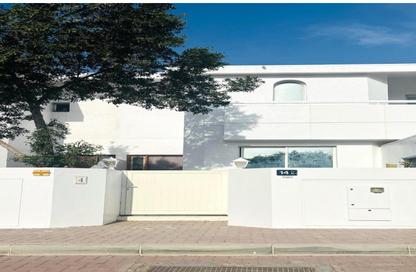 Villa - 4 Bedrooms - 4 Bathrooms for rent in The Falcon Villas - Al Garhoud - Dubai