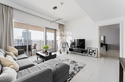 Apartment - 1 Bedroom - 2 Bathrooms for rent in Boulevard Crescent Tower 1 - BLVD Crescent - Downtown Dubai - Dubai