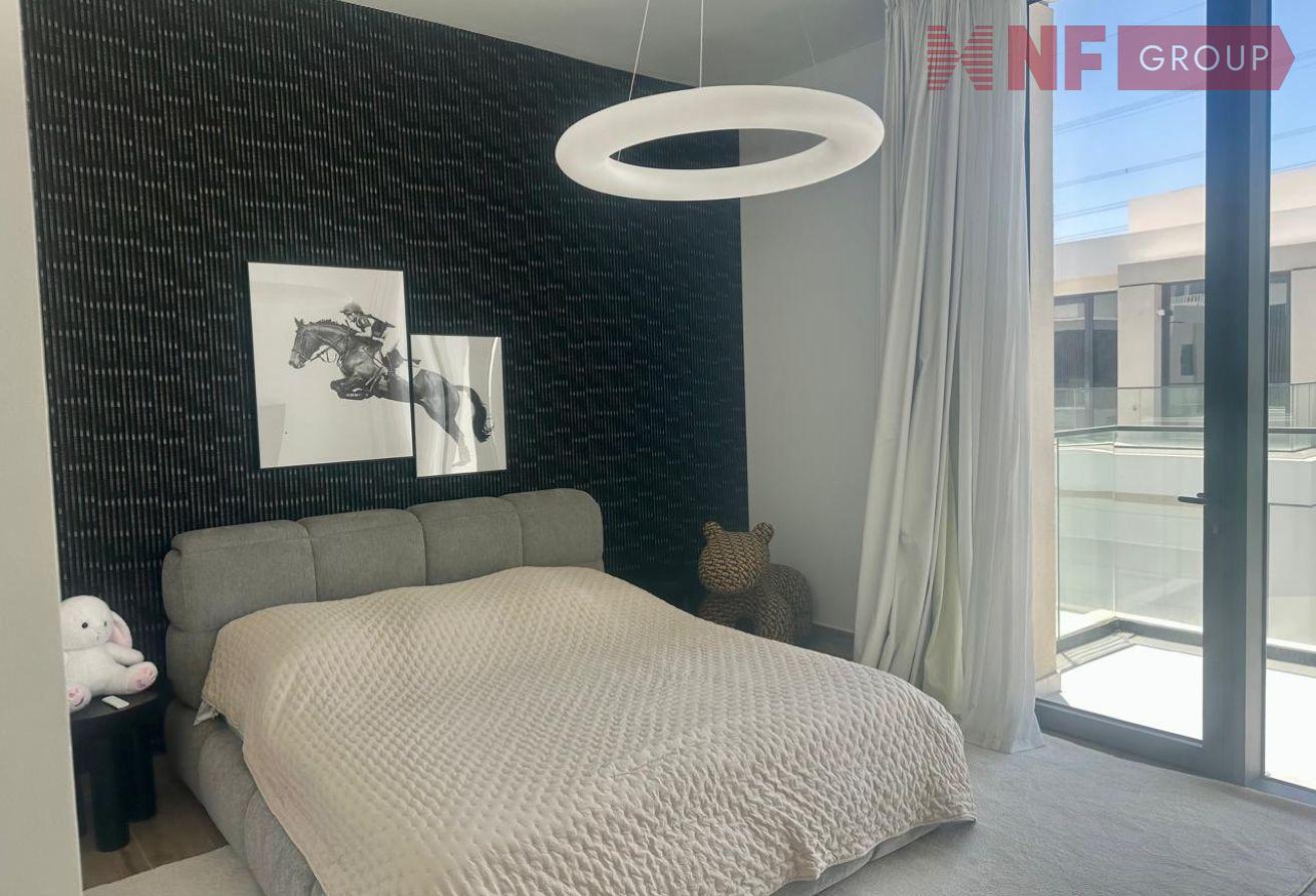 Phase 3 | 4BR | Furnished | Garden & Downtown View photo 10