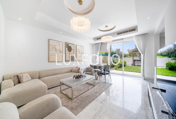127009389 - Property Image 2