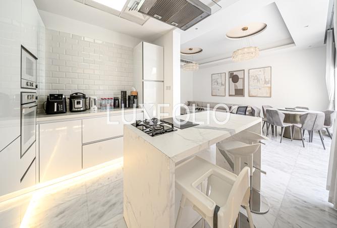 127009389 - Property Image 3