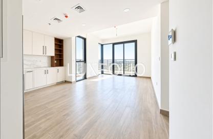 Apartment - 2 - 2 for rent in The Regent - Town Square - Dubai