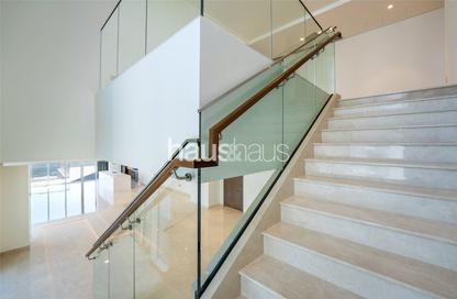 Apartment - 3 Bedrooms - 4 Bathrooms for sale in Palace Beach Residence Tower 1 - Palace Beach Residence - EMAAR Beachfront - Dubai Harbour - Dubai