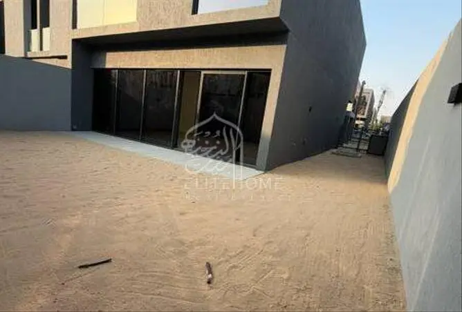 165564201 - Property Image 2