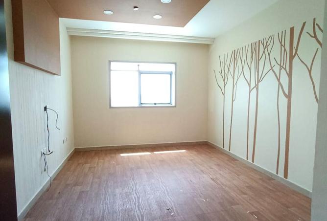 69893322 - Property Image 3