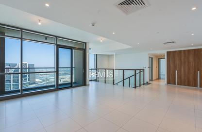 Apartment - 4 Bedrooms - 5 Bathrooms for sale in Canal Residence - Al Reem Island - Abu Dhabi