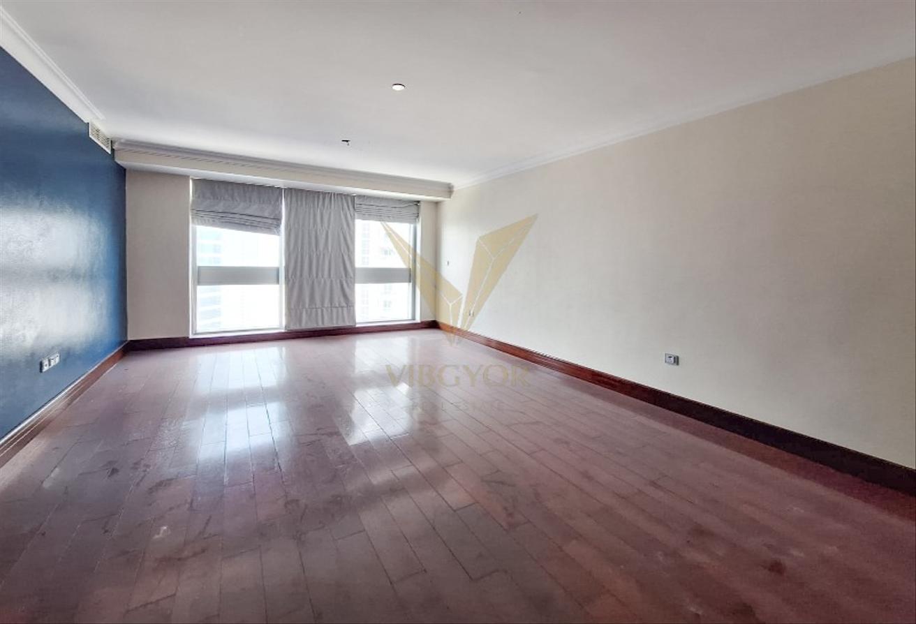 Luxury 4 BR Duplex | Pvt Pool | Skyline Views photo 8