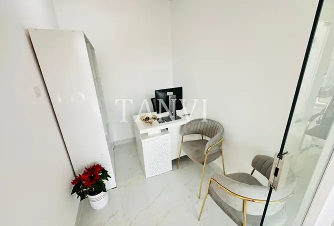 135607925 - Property Image 2