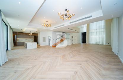 Villa - 7 Bedrooms - 7 Bathrooms for rent in Legacy Nova Villas - District 9 - Jumeirah Park - Dubai Villa - 7 Bedrooms - 7 Bathrooms for rent in Legacy Nova Villas - District 9 - Jumeirah Park - Dubai