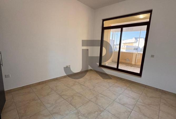 63644386 - صورة العقار 3