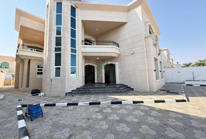 2OsYHXJ77WC - Property Main Image