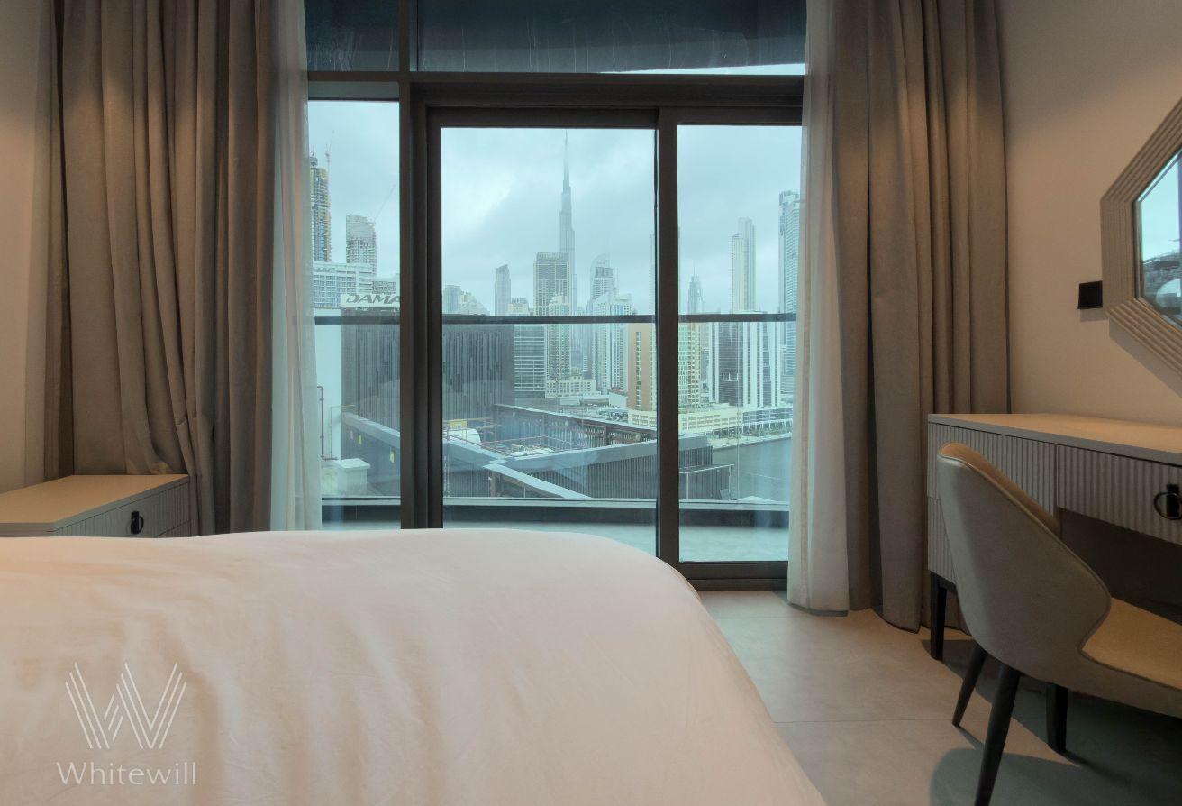 Burj Khalifa and Canal View|Fully Furnished|Vacant photo 16