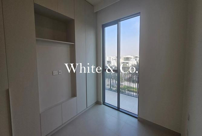 LARGE TERRACE | OVERLOOKING | CHILLER FREE photo 3