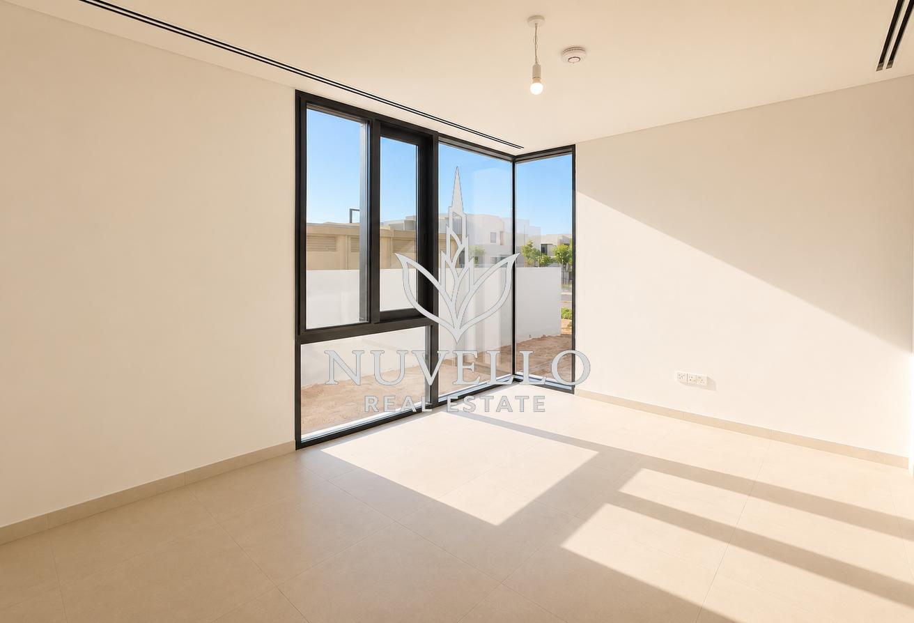 Cheapest | Corner Unit | Internal | Vaastu photo 4
