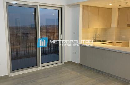 Apartment - 3 - 3 for rent in Waters Edge - Yas Island - Abu Dhabi