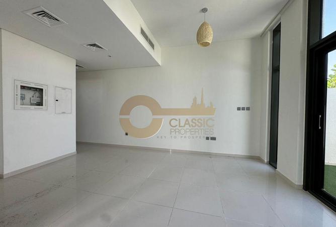 56533272 - صورة العقار 2