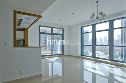 شقة - 2 غرف نوم - 3 حمامات للايجار في كلارين 2 - أبراج كلارين - وسط مدينة دبي - دبي