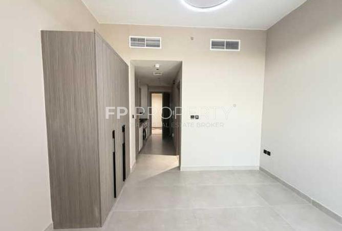 141910825 - Property Image 3
