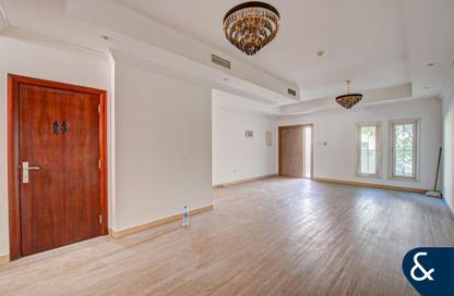Villa - 3 Bedrooms - 4 Bathrooms for rent in Mirabella 1 - Mirabella - District 11 - Jumeirah Village Circle - Dubai
