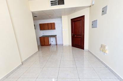 Apartment - 1 - 1 for rent in Al Shamsi 1 - Muwaileh Commercial - Sharjah