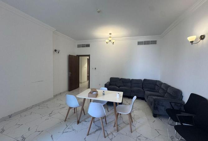 56941201 - Property Image 3