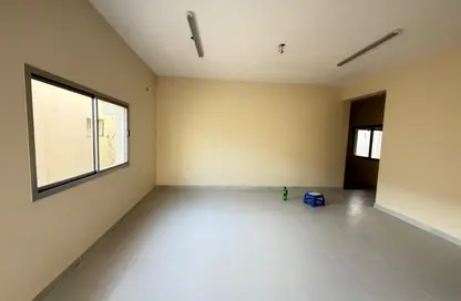 Villa - 4 Bedrooms - 3 Bathrooms for rent in Al Jazzat - Al Riqqa - Sharjah