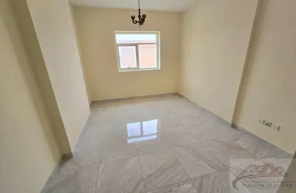 Apartment - 1 Bedroom - 2 Bathrooms for rent in Muwaileh 29 Building - Muwaileh - Sharjah