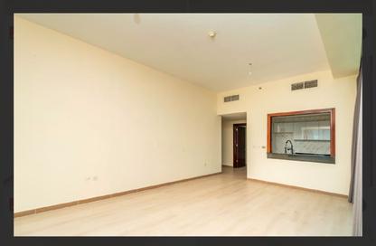 Apartment - 1 Bedroom - 2 Bathrooms for sale in Hamilton Tower - Business Bay - Dubai