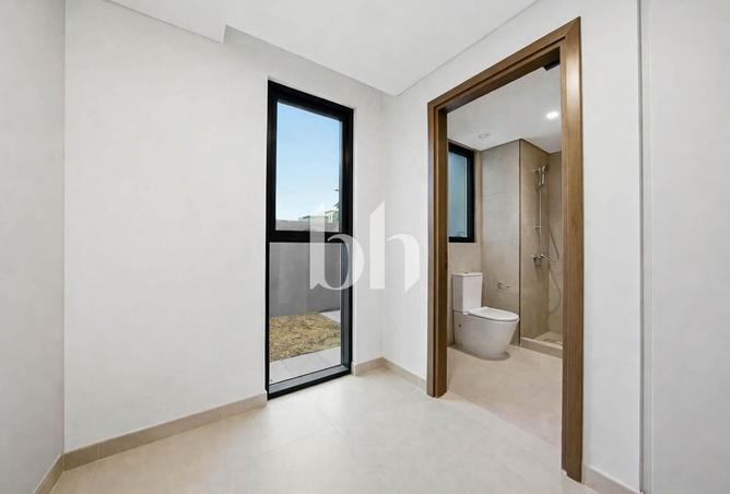 106856220 - Property Image 3