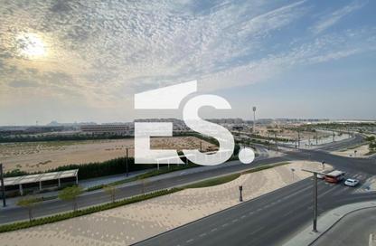 Apartment - Studio - 1 for rent in The Gate - Masdar City - Abu Dhabi