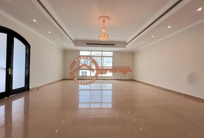 65162845 - Property Image 3