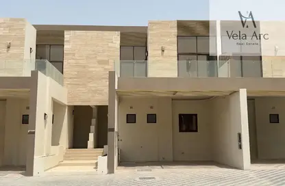 تاون هاوس - 4 غرف نوم - 5 حمامات للبيع في الحقول - المنطقة 11 - مدينة الشيخ محمد بن راشد - دبي