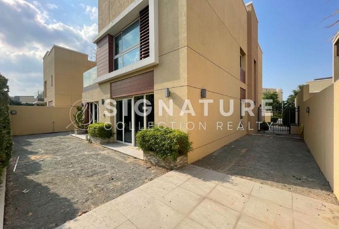 64411219 - Property Image 2