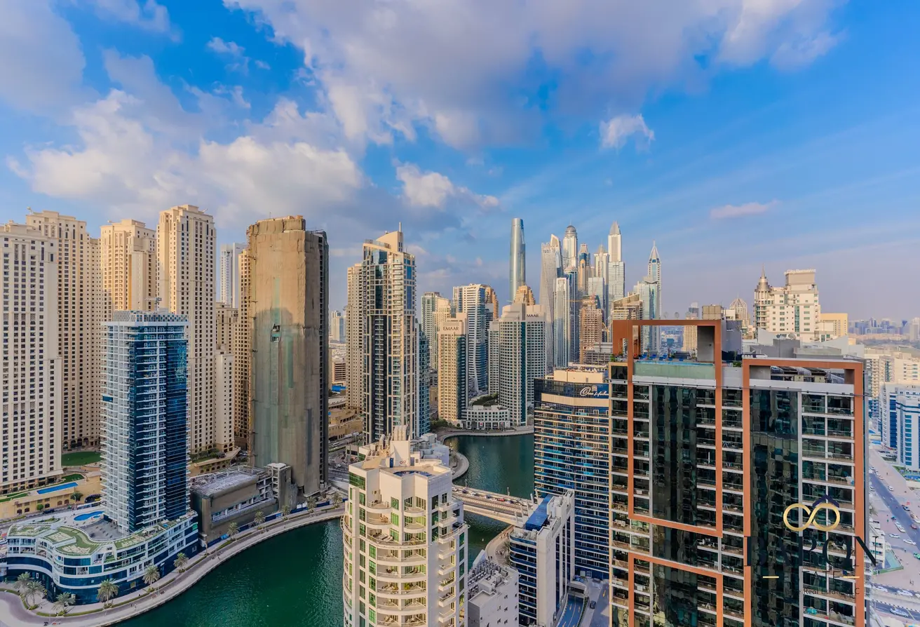 122899592 - Property Main Image