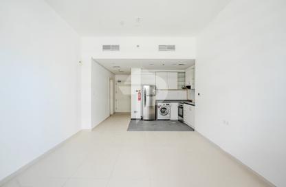 Apartment - Studio - 1 Bathroom for rent in Golf Promenade 4B - Golf Promenade 4 - Golf Town - Damac Hills - Dubai