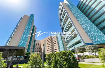 Apartment - 2 Bedrooms - 3 Bathrooms for sale in Al Nada 2 - Al Muneera - Al Raha Beach - Abu Dhabi